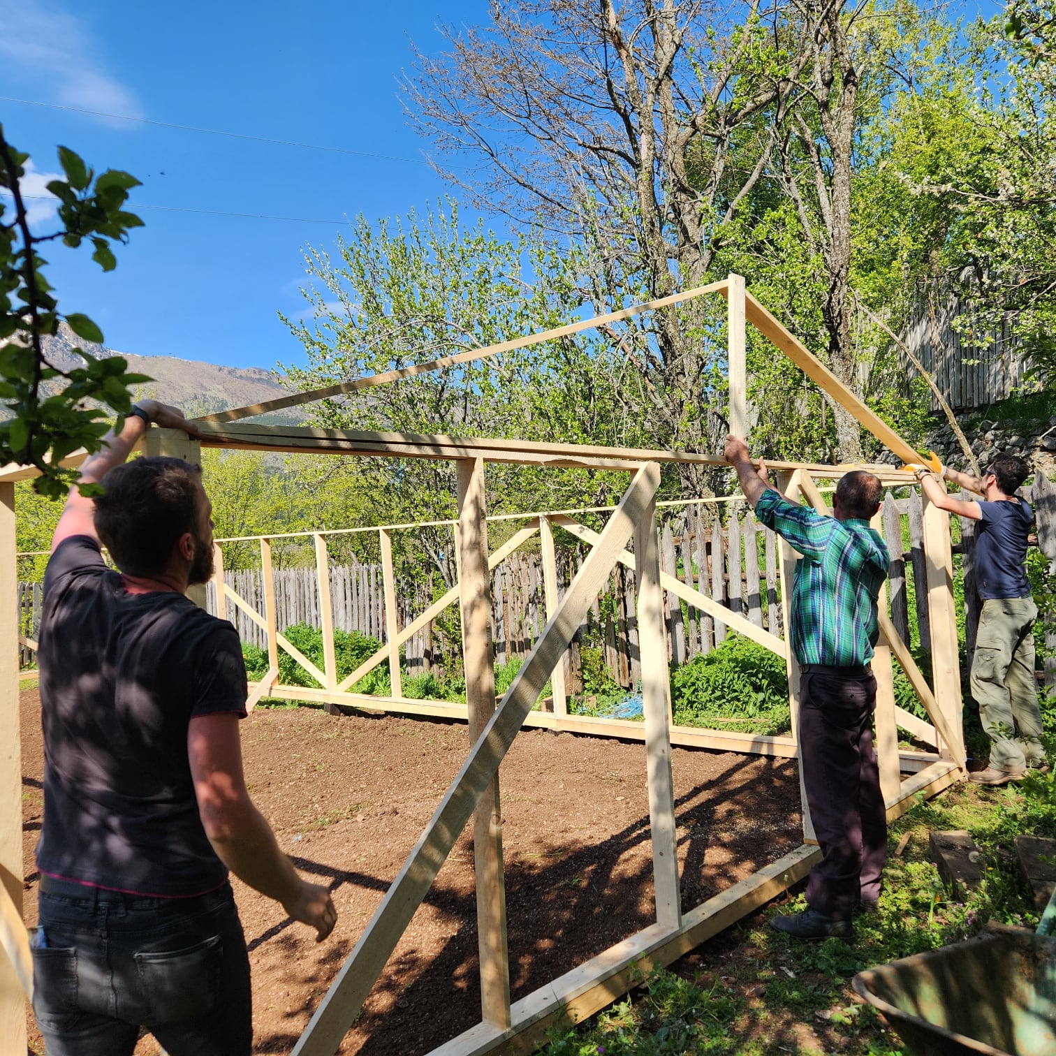 2023: Albi, Imer & Ersan completing the entrance